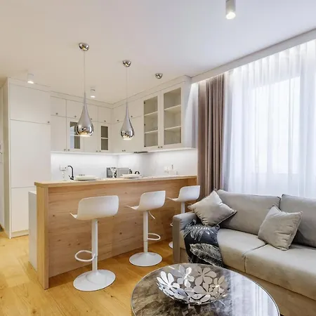 Appartement Florencja W Centrum Z Klimatyzacja Oraz Zadaszonym Parkingiem W Cenie - Izby Podhalanskie